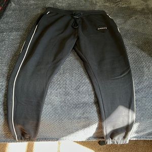 Alphalete sweatpants/joggers